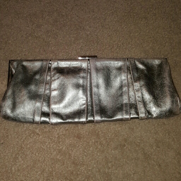 Express Pewter Clutch - Picture 1 of 4