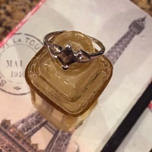 Sterling and chocolate gem stone ring