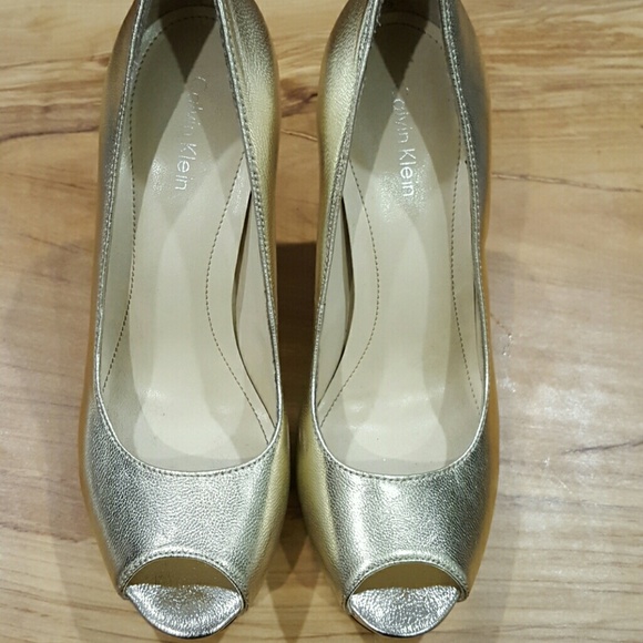 Gold Calvin Klein open-toe heels/pumps