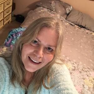 Meet your Posher, Deanna