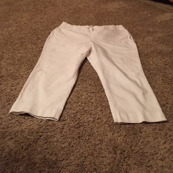 White cropped pant