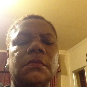 Meet your Posher, Veronica