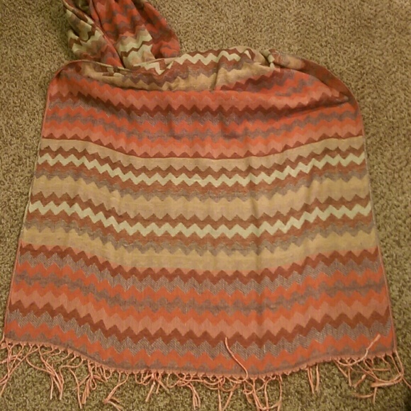 Scarf - Picture 2 of 2
