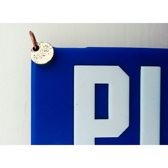 iPhone 4/4s Accessories - Picture 3 of 3