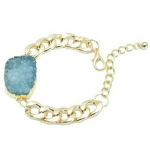 🎉HP🎉Gold Dipped Blue Druzy Chain Bracelet
