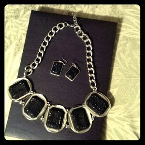 Chubky silver necklace with matching earrings