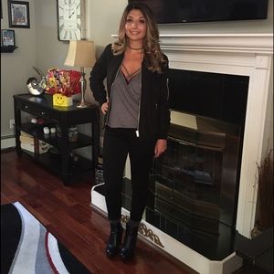 Meet your Posher, Deanna