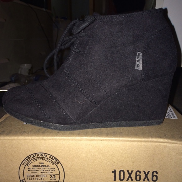 Black wedge ankle booties