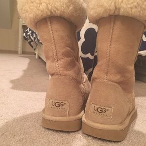 Tall Classic Tan Ugg Boots😍❄️⛄️