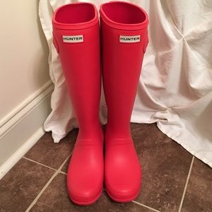 BRAND NEW Hunter boots never worn!!!!
