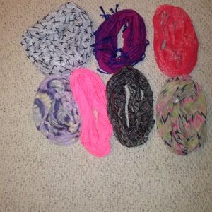 Scarves(American Eagle)