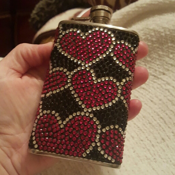Flask - Picture 2 of 4