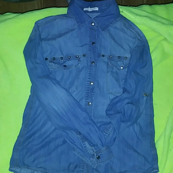 "Life in progress" denim button down - Picture 2 of 4