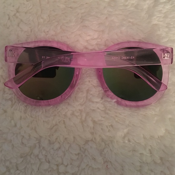 Pink framed sunglasses, green reflective lenses - Picture 2 of 4
