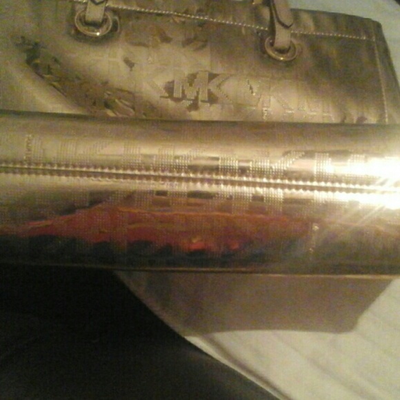 Michael Kors Purse - Picture 3 of 4