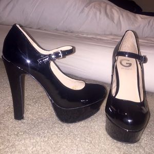 Black Patent Leather Mary Jane Pumps
