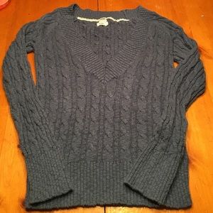Old Navy blue sweater