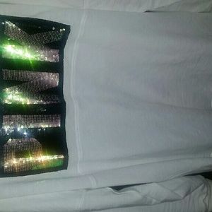 Victoria's Secrets pink