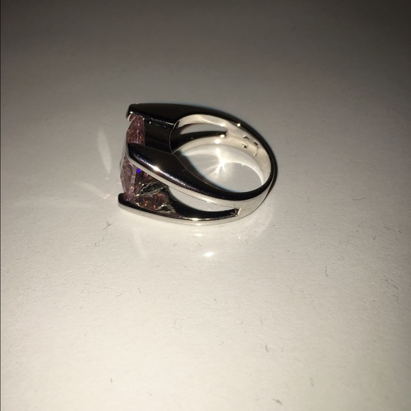 Cocktail ring - Picture 2 of 2