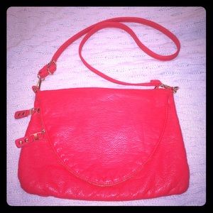 ✨ Beautiful Bright Red Boutique Cross Body Bag