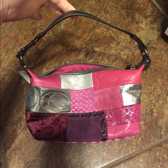 COACH BAG.