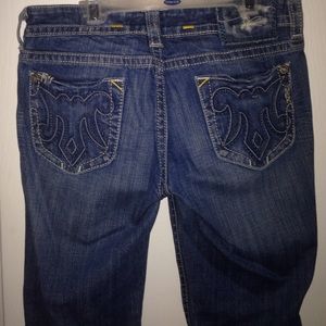 Buckle Jeans