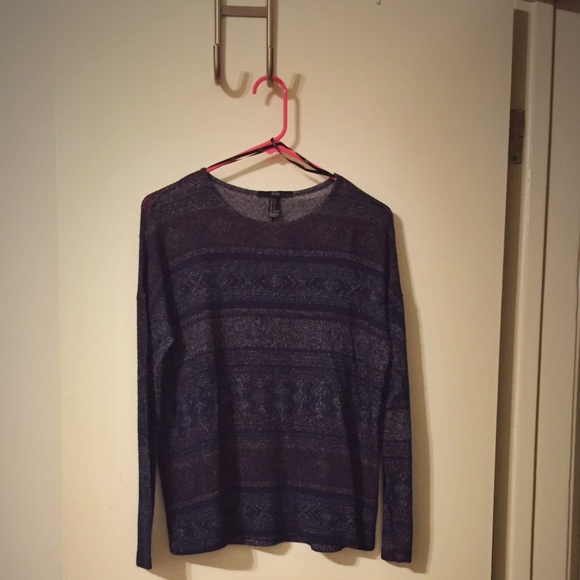 Forever 21 * Blue Aztec sweater - Picture 1 of 2