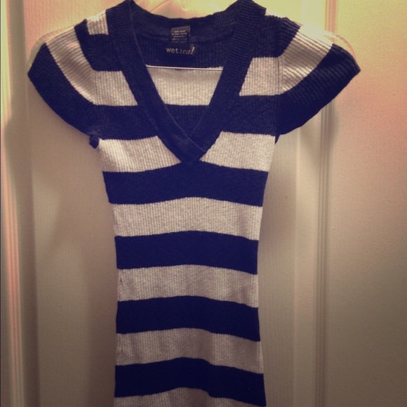 Wet seal top - Picture 1 of 1