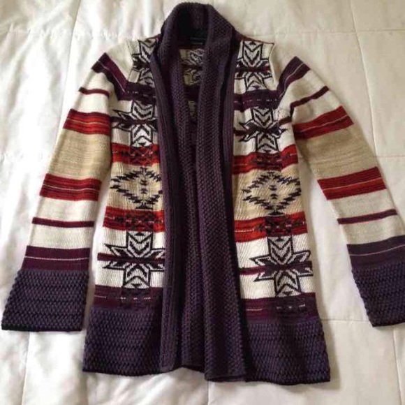 ❤️ BCBGMAXAZRIA Cardigan Sweater