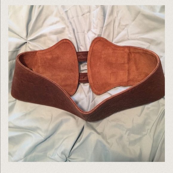 Raina corset-style belt