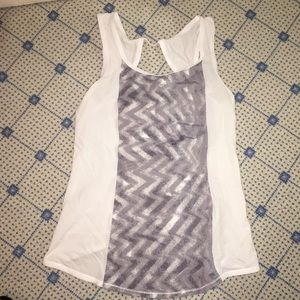 Lululemon tank top