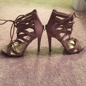 Strappy nude heels 5/5.5