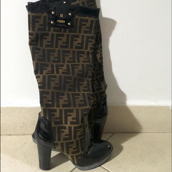 AUTHENTIC Brown Zucco Fendi Riding Boot
