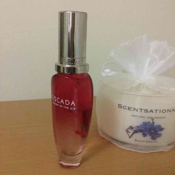 Escada Cherry in the Air