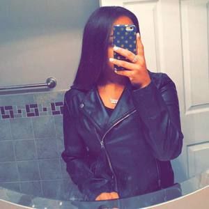 Meet your Posher, Aneeka