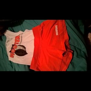 Hooters uniform