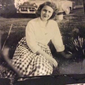 Meet your Posher, Tina