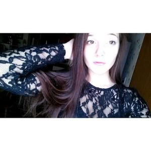 Meet your Posher, Leana