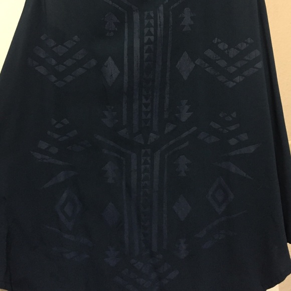 Blue tribal print tank top - Picture 2 of 4