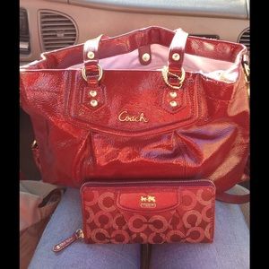 Authentic coach purse and wallet