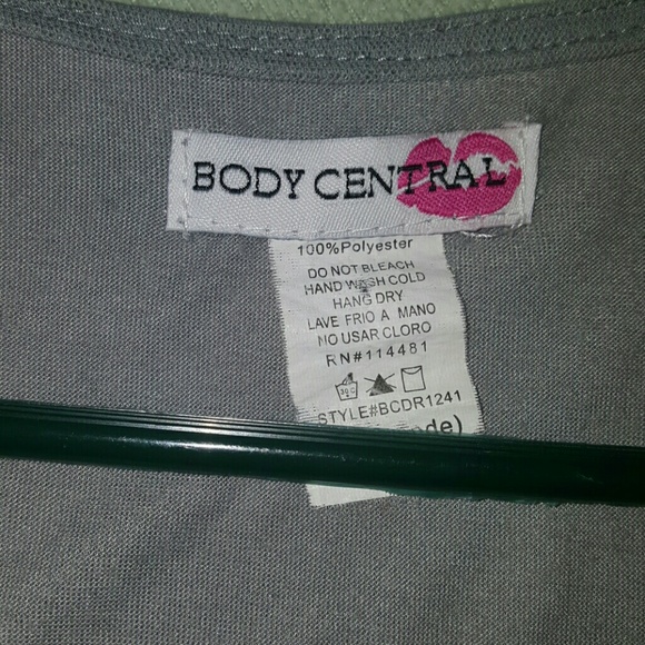 Dress - Picture 2 of 4