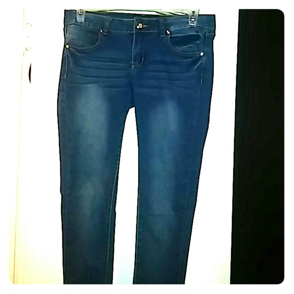 Blue/ Light Bleached Jeans - Picture 1 of 1