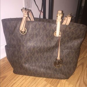 Michael Kors Signature Tote