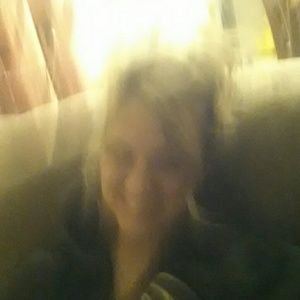 Meet your Posher, Brittney