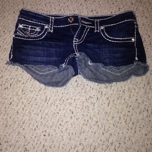 LA idol jean shorts
