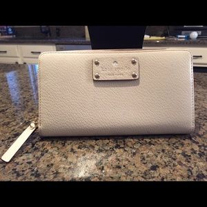 Kate Spade wallet