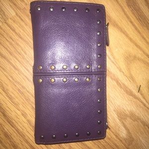 Previously loved Michael Kors Wallet! ❤️