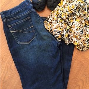 GAP curvy flare jeans