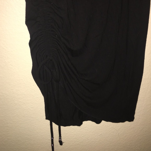 GUESS Top - Picture 3 of 3