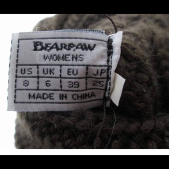 BearPaw Sweater Boots Like New - Picture 3 of 4